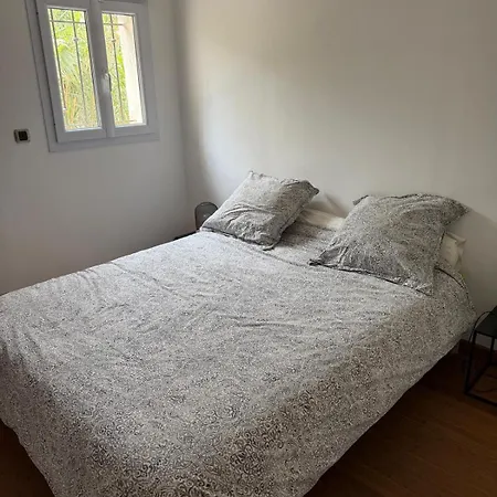 펜션 Atypical Loft With Private Pool 르 라방두