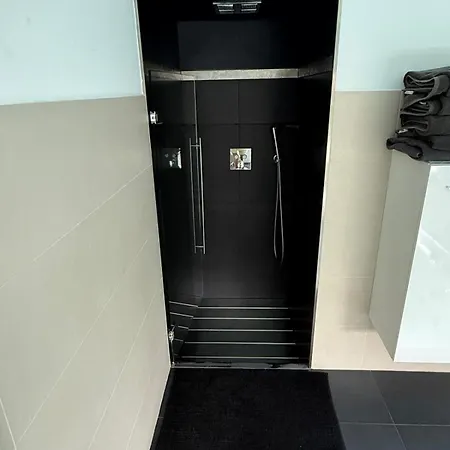 Atypical Loft With Private Pool 펜션