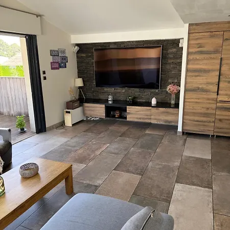 펜션 Atypical Loft With Private Pool