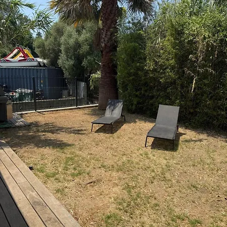 펜션 Atypical Loft With Private Pool