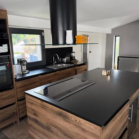 Atypical Loft With Private Pool * 르 라방두