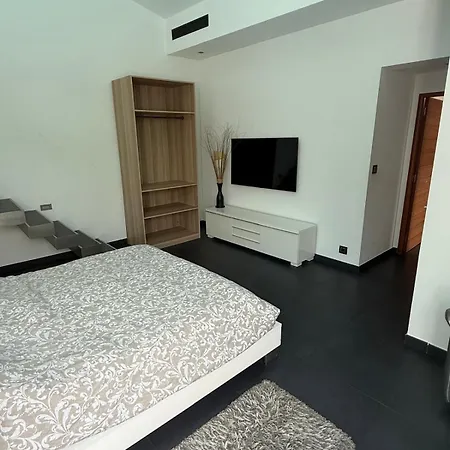 Atypical Loft With Private Pool 펜션 *