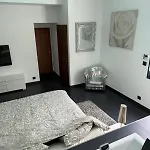 Atypical Loft With Private Pool * Le Lavandou
