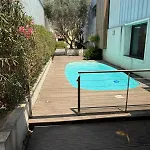 Hébergement de vacances Atypical Loft With Private Pool *