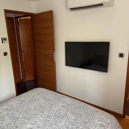 Hébergement de vacances Atypical Loft With Private Pool Le Lavandou