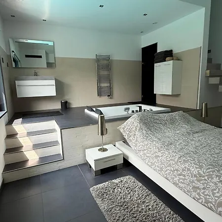 Atypical Loft With Private Pool Σπίτι διακοπών